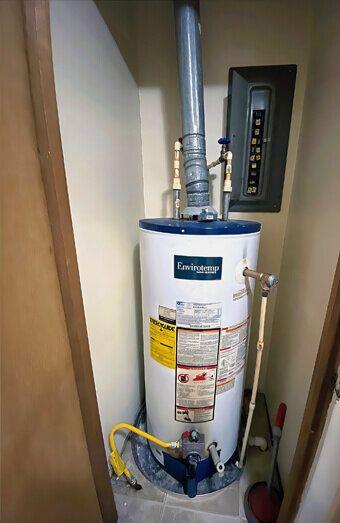 https://plumberosbornepark.com.au/uploads/2025/06/hot-water-134456.jpg